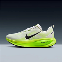 NIKE VOMERO 18