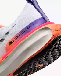 NIKE ZOOMX INVINCIBLE RUN 3