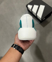 ADIDAS HYPERBOOST EDGE RUNNING