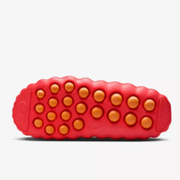 Nike Mind 001 Slide 'Solar Red‘